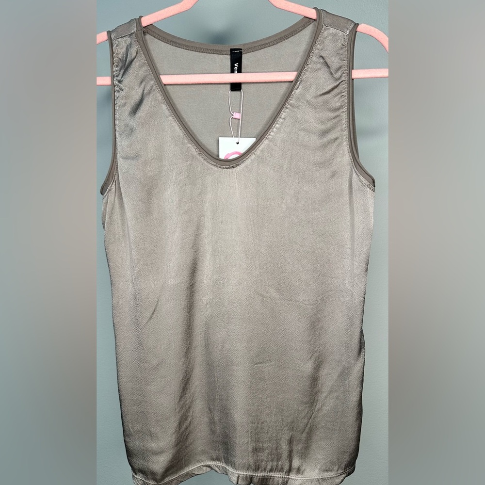 Elegant Sleeveless Tank Top